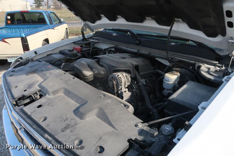 image for item DF3560 2011 Chevrolet Silverado 1500 LT Crew Cab pickup truck