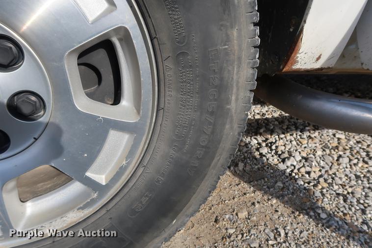 image for item DF3560 2011 Chevrolet Silverado 1500 LT Crew Cab pickup truck