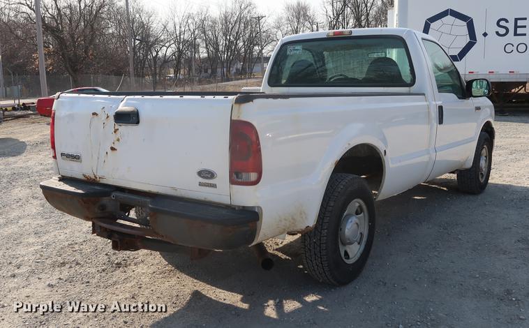 image for item DF3561 2007 Ford F250 Super Duty pickup truck
