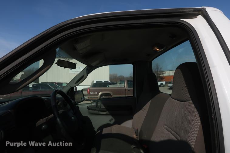 image for item DF3561 2007 Ford F250 Super Duty pickup truck