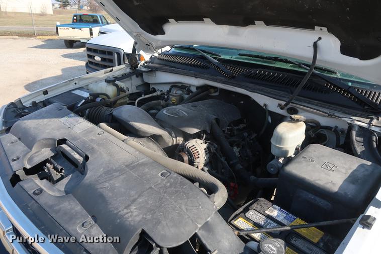 image for item DF3562 2006 Chevrolet Silverado 2500HD pickup truck