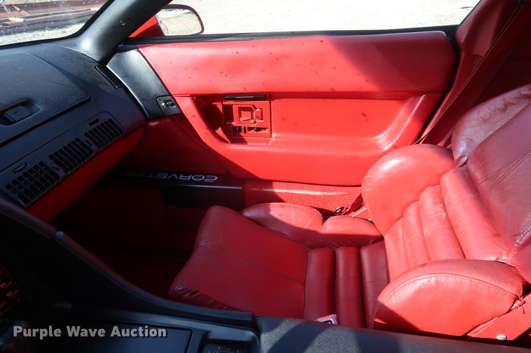 image for item DF3565 1992 Chevrolet Corvette