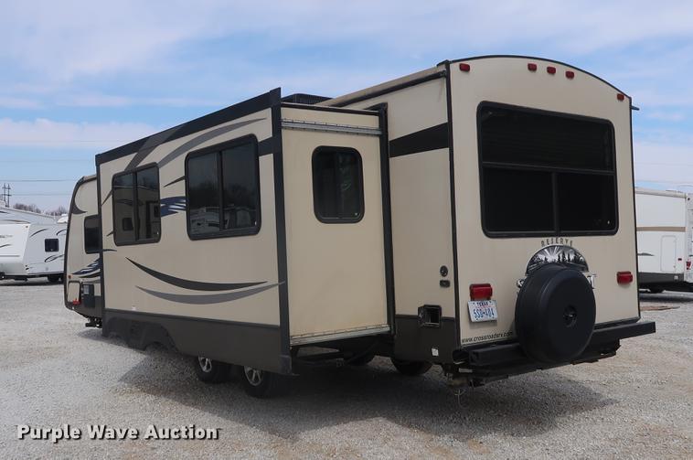 image for item DF3570 2012 Cross Roads Sunset Trail camper