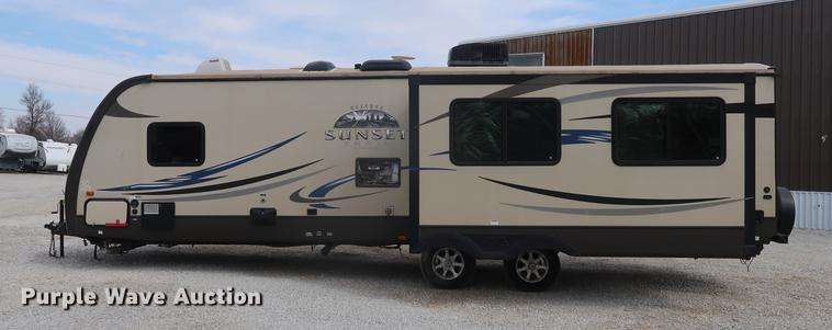 image for item DF3570 2012 Cross Roads Sunset Trail camper