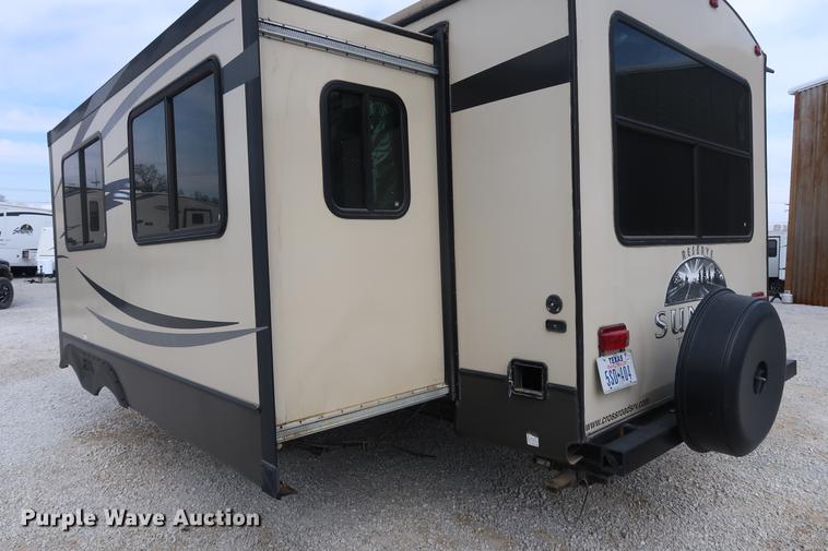 image for item DF3570 2012 Cross Roads Sunset Trail camper