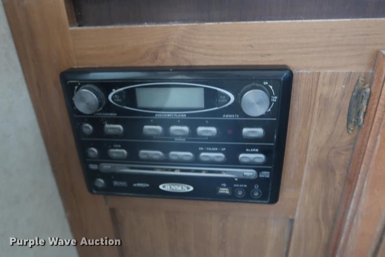 image for item DF3570 2012 Cross Roads Sunset Trail camper