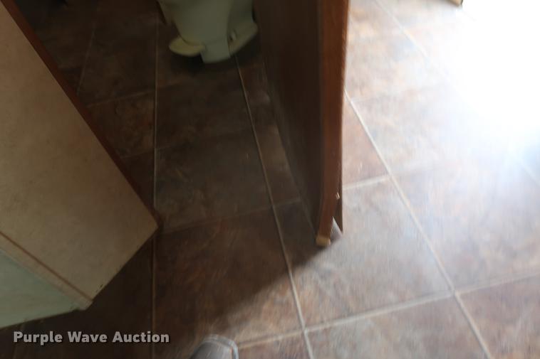 image for item DF3570 2012 Cross Roads Sunset Trail camper