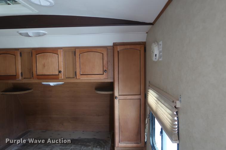 image for item DF3570 2012 Cross Roads Sunset Trail camper