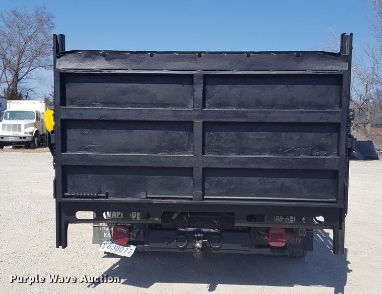 image for item DF3580 2009 Ford F450 Super Duty flatbed truck