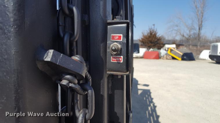 image for item DF3580 2009 Ford F450 Super Duty flatbed truck