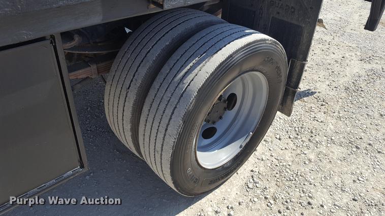 image for item DF3580 2009 Ford F450 Super Duty flatbed truck