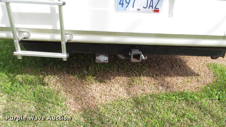 image for item DG9483 2006 Fleetwood Triumph camper