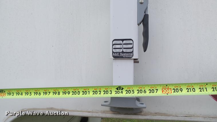 image for item DG9483 2006 Fleetwood Triumph camper