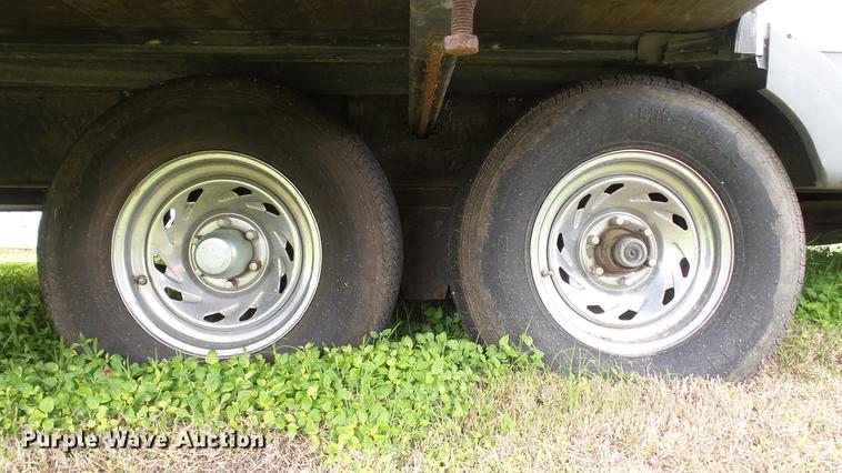 image for item DG9483 2006 Fleetwood Triumph camper