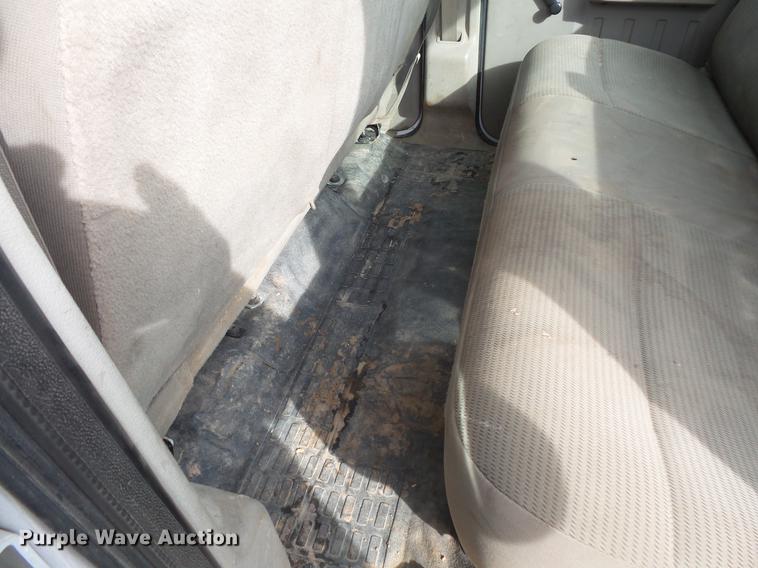 image for item DV9538 2008 Ford F350 Super Duty Crew Cab utility bed pickup truck