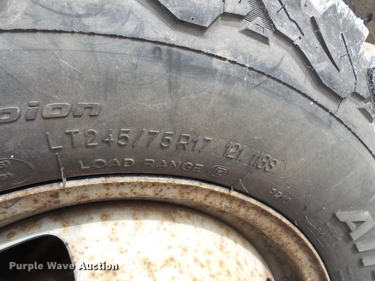 image for item DV9538 2008 Ford F350 Super Duty Crew Cab utility bed pickup truck