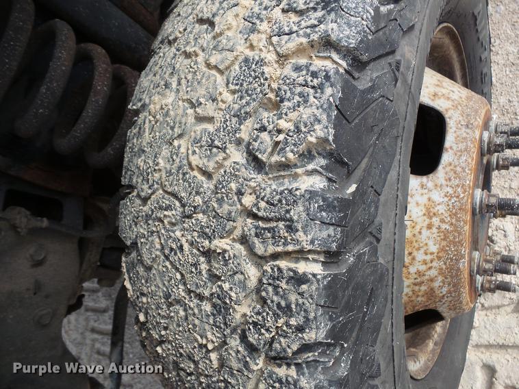 image for item DV9538 2008 Ford F350 Super Duty Crew Cab utility bed pickup truck