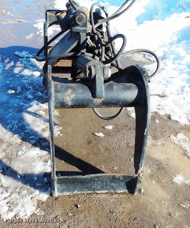 image for item DV9565 Hood grapple