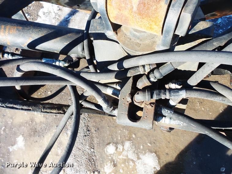 image for item DV9565 Hood grapple