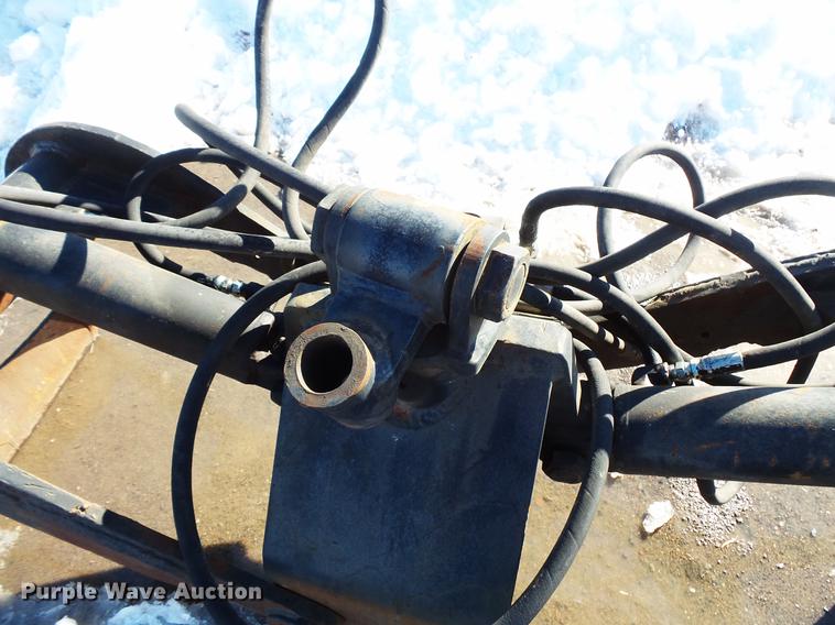 image for item DV9565 Hood grapple