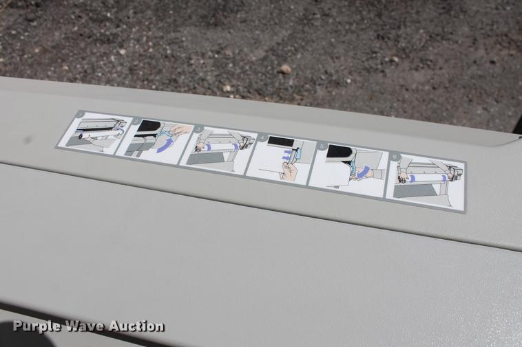 image for item DZ9860 Hewlett Packard C7770B plotter printer