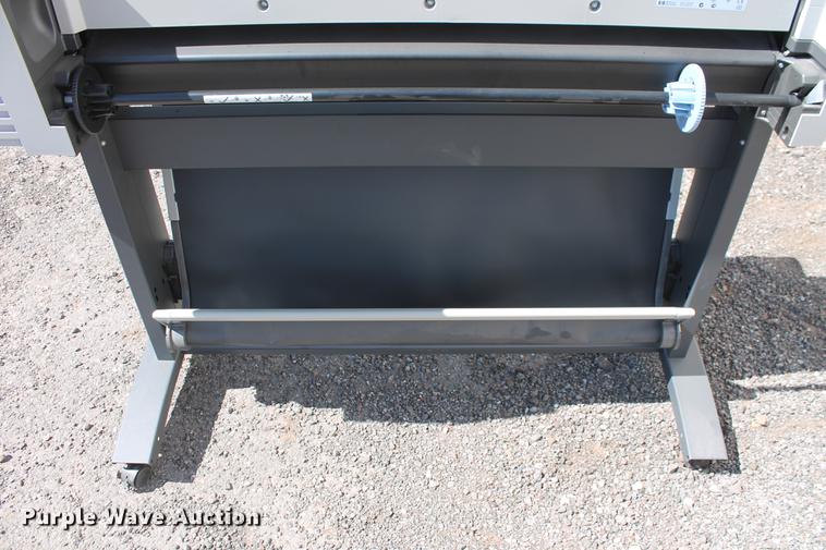 image for item DZ9860 Hewlett Packard C7770B plotter printer