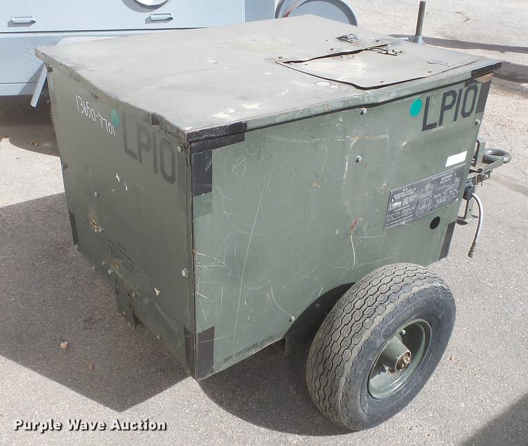 image for item EA9824 Ingersoll Rand MC-2A air compressor