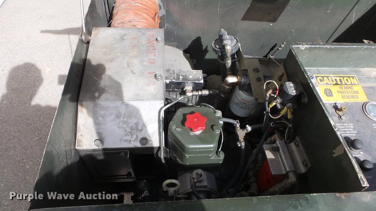 image for item EA9824 Ingersoll Rand MC-2A air compressor