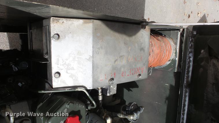 image for item EA9824 Ingersoll Rand MC-2A air compressor