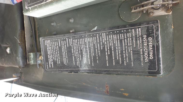 image for item EA9824 Ingersoll Rand MC-2A air compressor