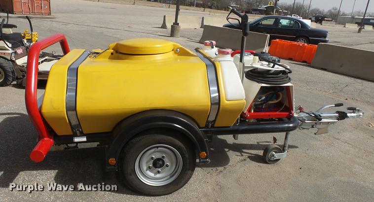 image for item EA9827 Brendon Bowers pressure washer