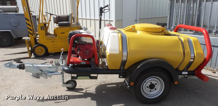 image for item EA9827 Brendon Bowers pressure washer