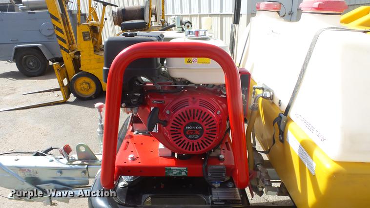 image for item EA9827 Brendon Bowers pressure washer