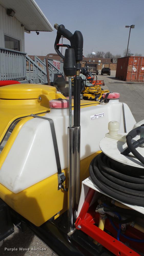 image for item EA9827 Brendon Bowers pressure washer