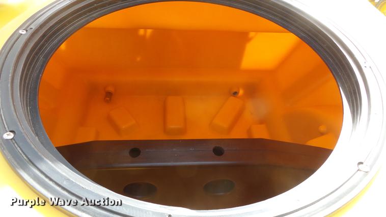 image for item EA9827 Brendon Bowers pressure washer