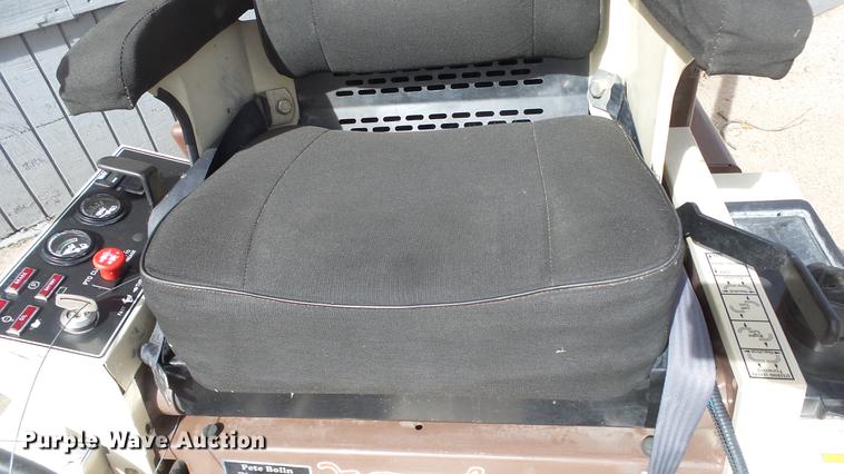 image for item EA9828 Grasshopper 729 ZTR lawn mower