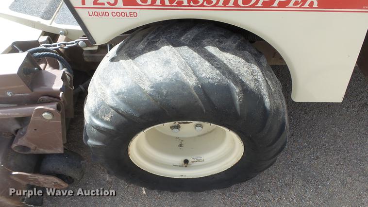 image for item EA9828 Grasshopper 729 ZTR lawn mower