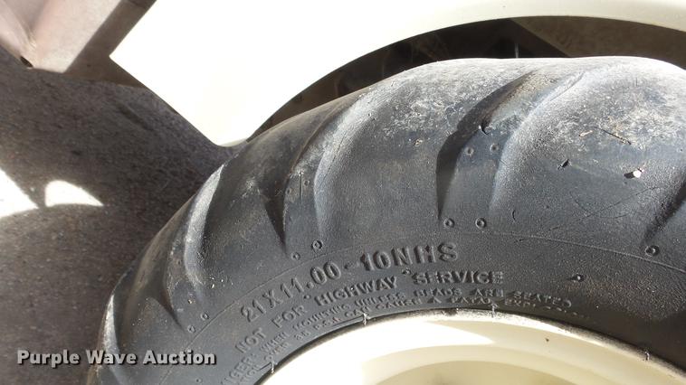 image for item EA9828 Grasshopper 729 ZTR lawn mower