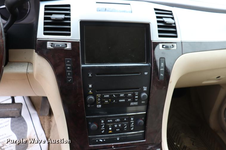 image for item EJ9786 2007 Cadillac Escalade ESV SUV