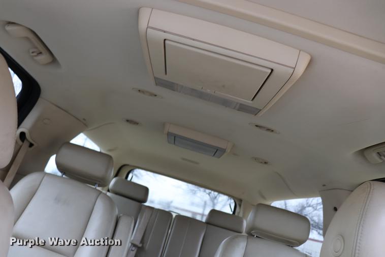 image for item EJ9786 2007 Cadillac Escalade ESV SUV