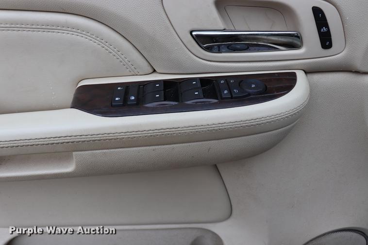 image for item EJ9786 2007 Cadillac Escalade ESV SUV