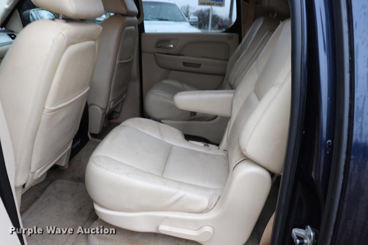 image for item EJ9786 2007 Cadillac Escalade ESV SUV