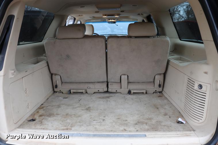 image for item EJ9786 2007 Cadillac Escalade ESV SUV