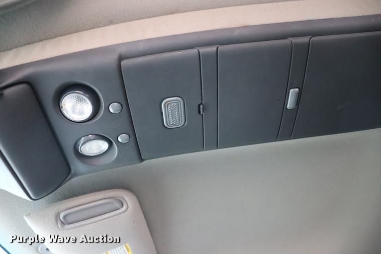 image for item EJ9787 2002 Chevrolet Silverado 1500 Crew Cab pickup truck