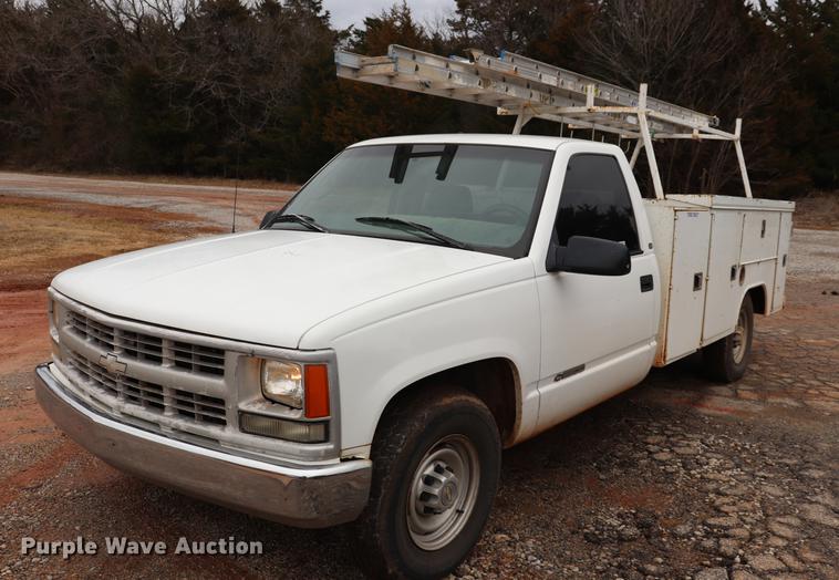 image for item EJ9791 1997 Chevrolet C2500 utility bed pickup truck