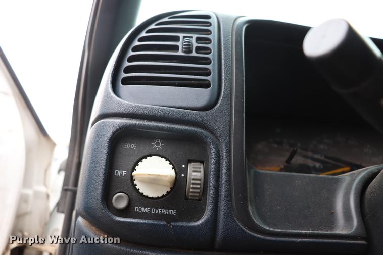 image for item EJ9791 1997 Chevrolet C2500 utility bed pickup truck