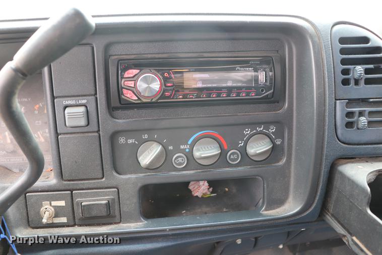 image for item EJ9791 1997 Chevrolet C2500 utility bed pickup truck