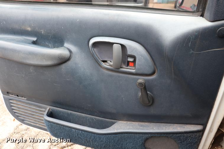 image for item EJ9791 1997 Chevrolet C2500 utility bed pickup truck