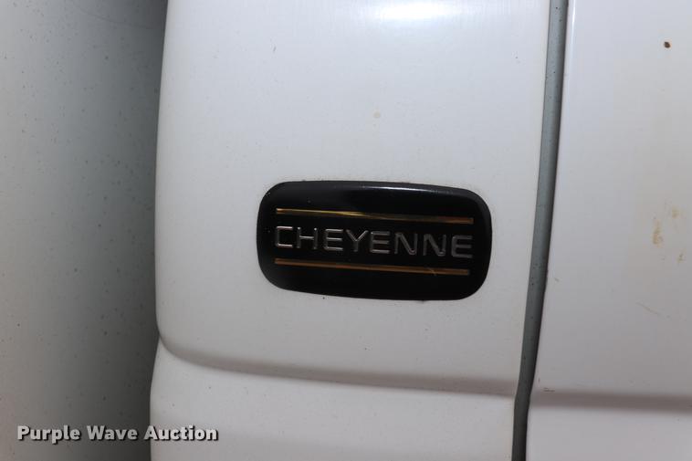 image for item EJ9791 1997 Chevrolet C2500 utility bed pickup truck