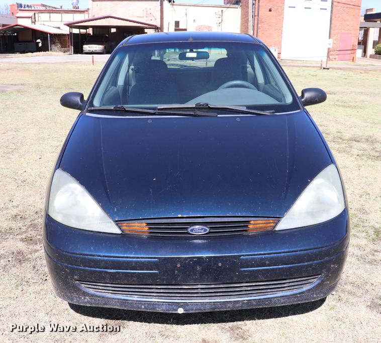 image for item EJ9797 2003 Ford Focus ZX3